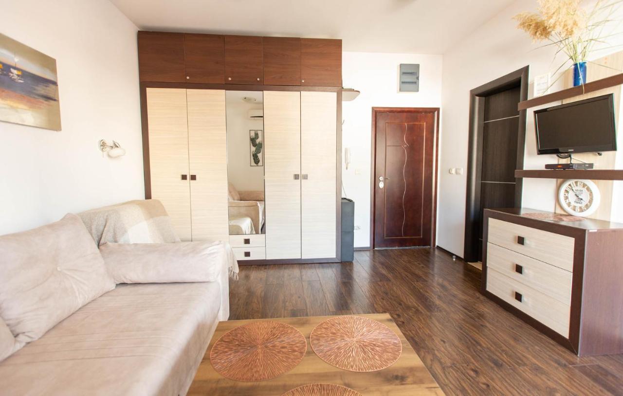 Apartment Lora Будва Екстериор снимка