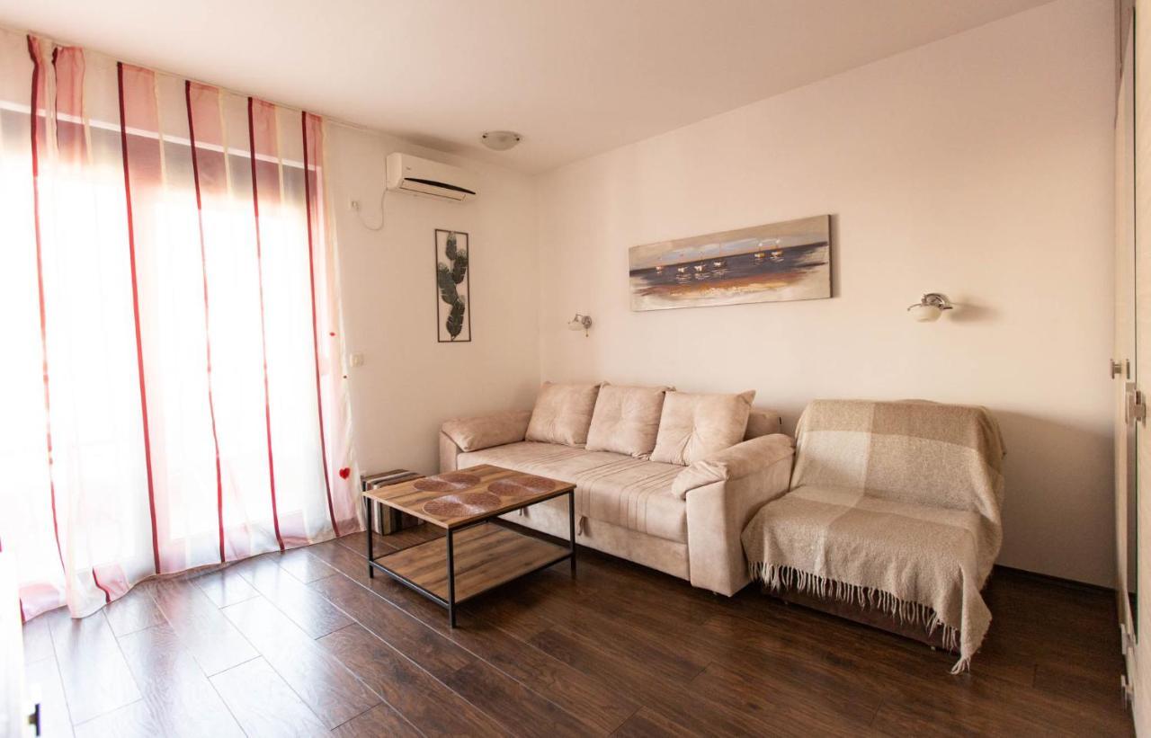 Apartment Lora Будва Екстериор снимка