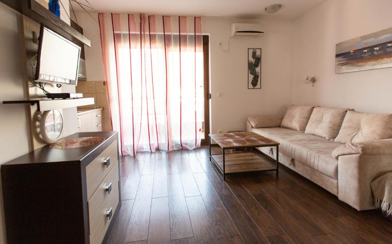 Apartment Lora Будва Екстериор снимка